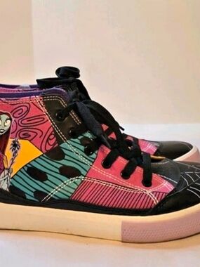 The Nightmare Before Christmas Graphic High Top Sneakers Multicolor (Women's)